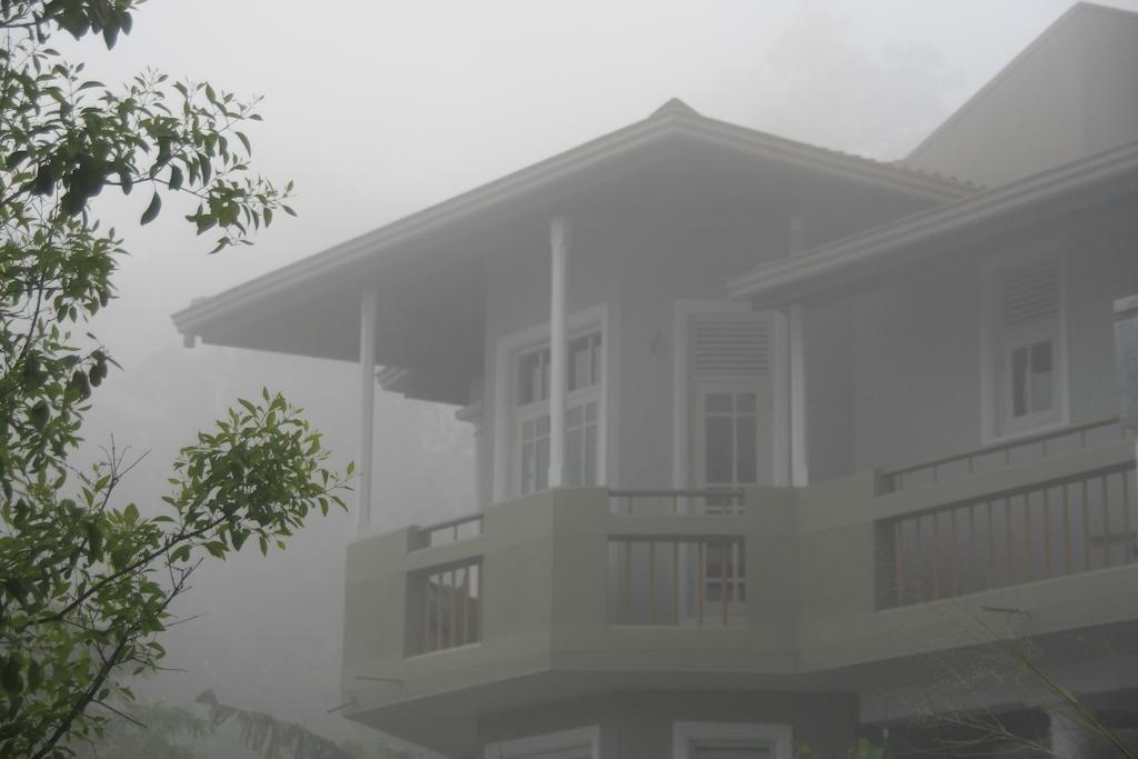 Vista House Kandy Exteriör bild